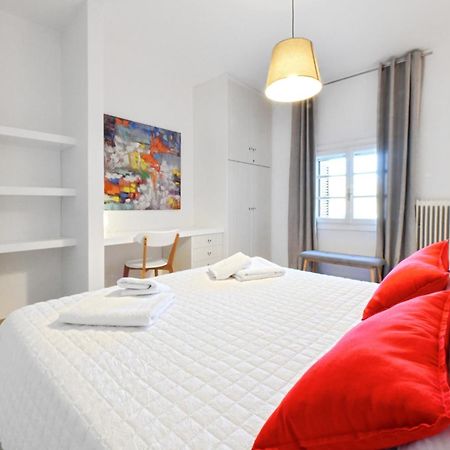 Amazing 2 Bedroom Apartment Overlooking The Marina Of Vourkárion Εξωτερικό φωτογραφία