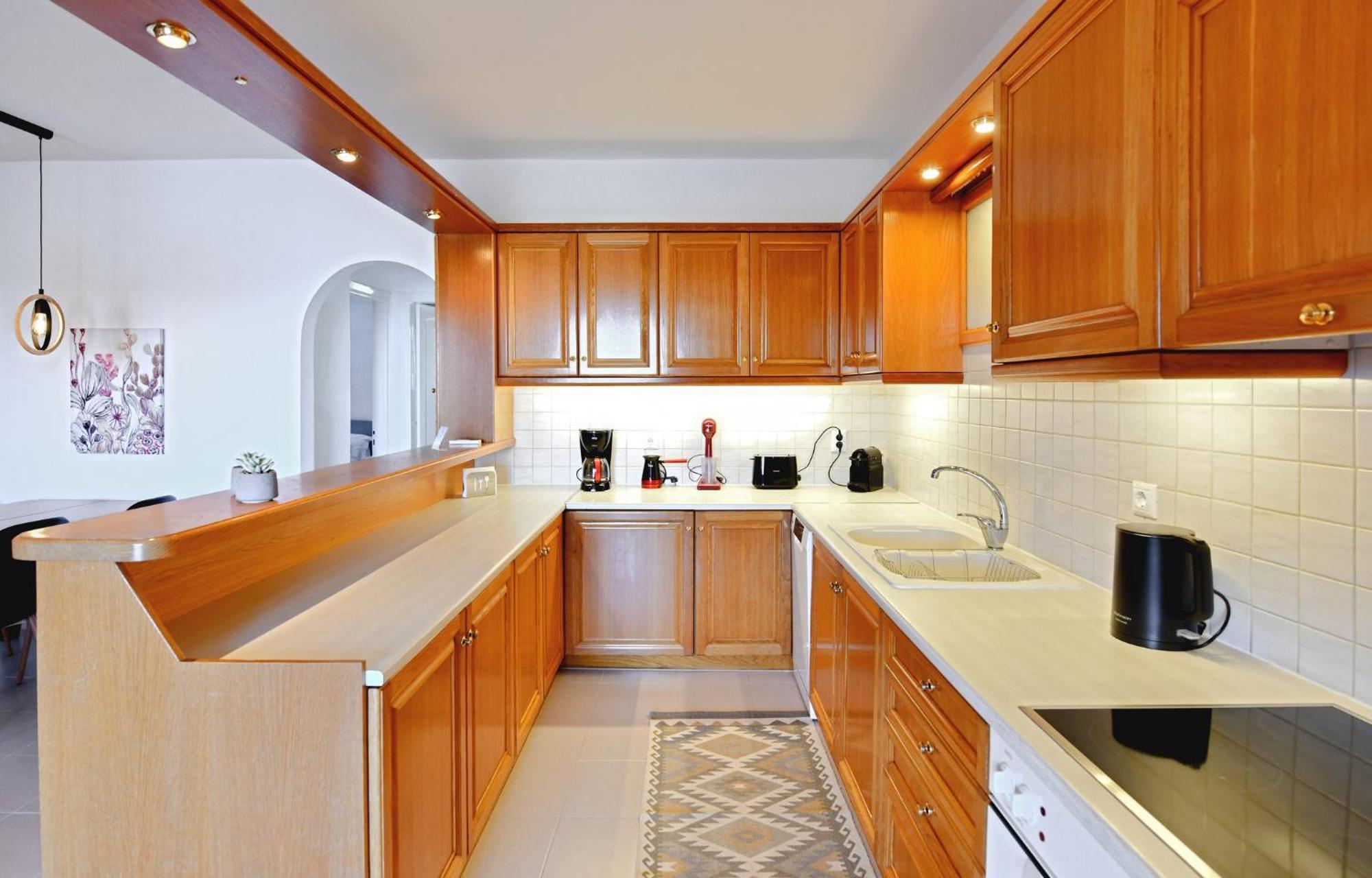 Amazing 2 Bedroom Apartment Overlooking The Marina Of Vourkárion Εξωτερικό φωτογραφία